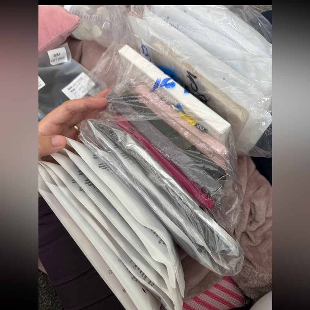 18 NEW phone cases wholesale/resellers chance